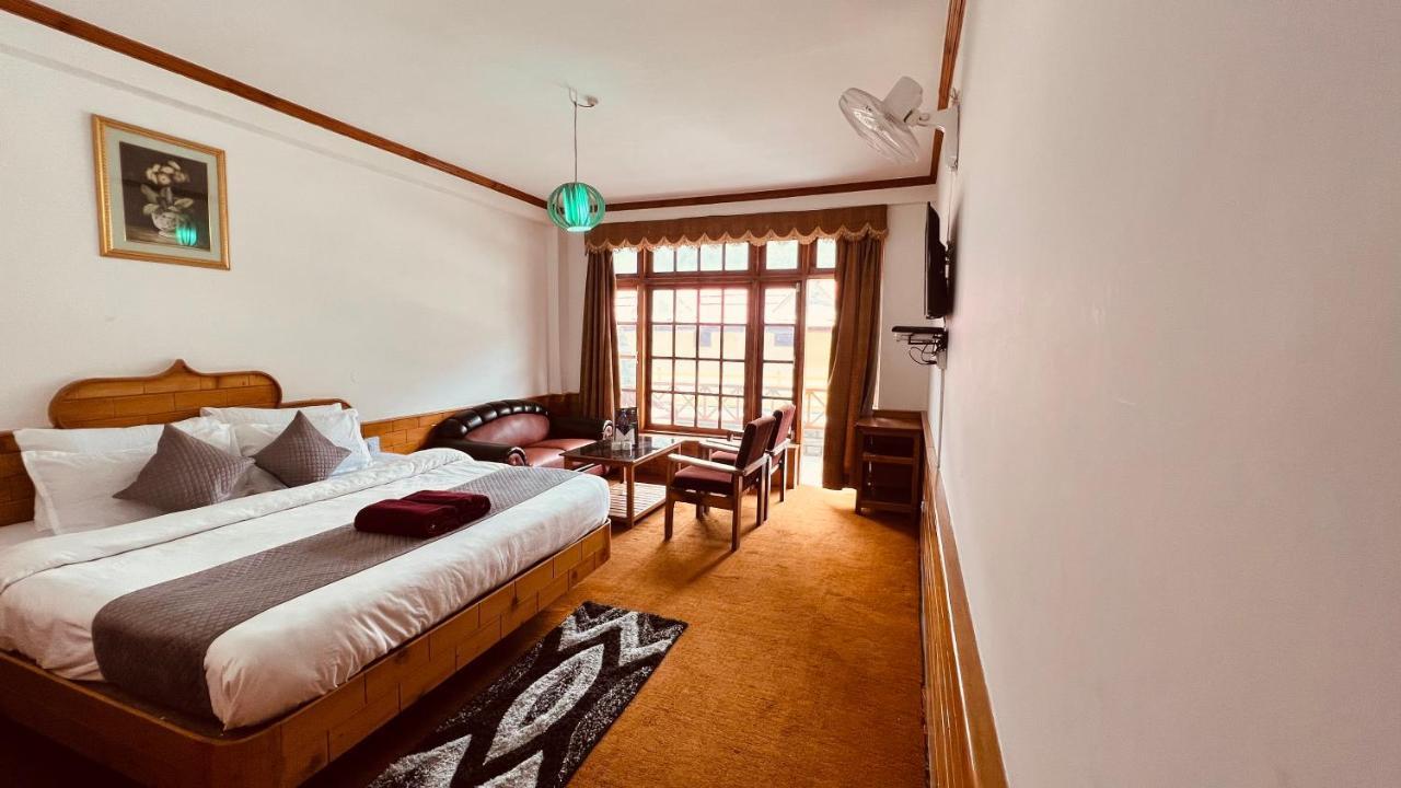 Sita Classic, Most Comfortable Family Hotel In Manali Bagian luar foto